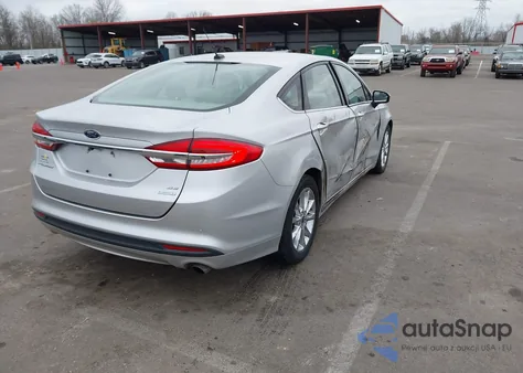 2017 Ford Fusion Se z USA, uszkodzony, nr VIN 3FA6P0HD9HR270147